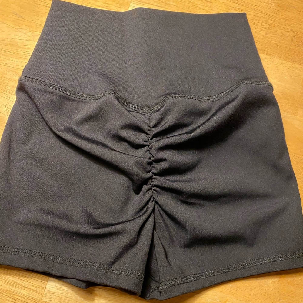 Black High waisted scrunch bum shorts